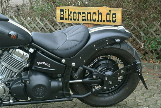 BULL Sale: seitl. BR - Kennzeichenhalter - Bull - 5mm - schwarz / Suzuki VS 600 / 750 / 800 Intruder / Kompl. Set / TÜV