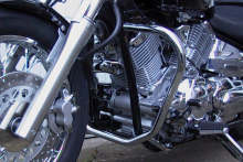 FE - Schutzbügel / chrom / Yamaha XVS 1100 DragStar Custom / VO 05 / 99 - 02